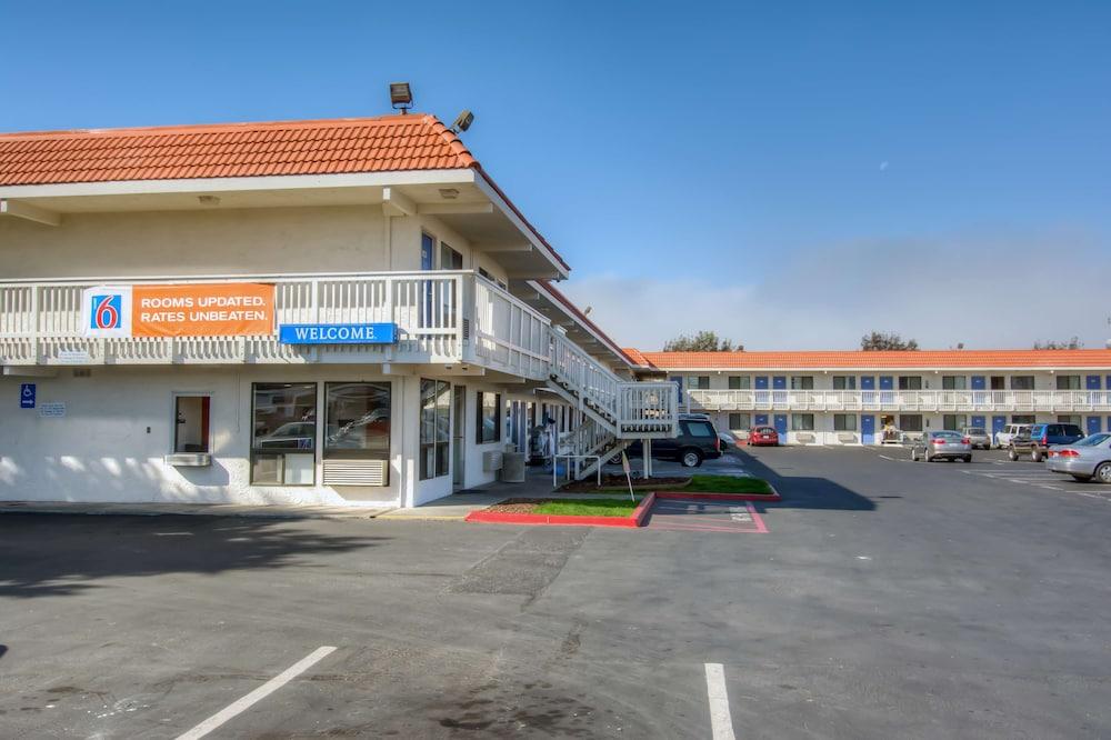 Motel 6-Eureka, Ca Redwood Coast Bagian luar foto